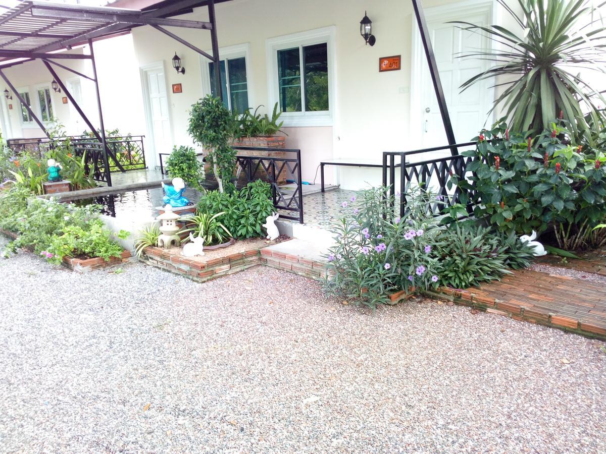 Fancy Carp Resort Cha-Am Eksteriør billede